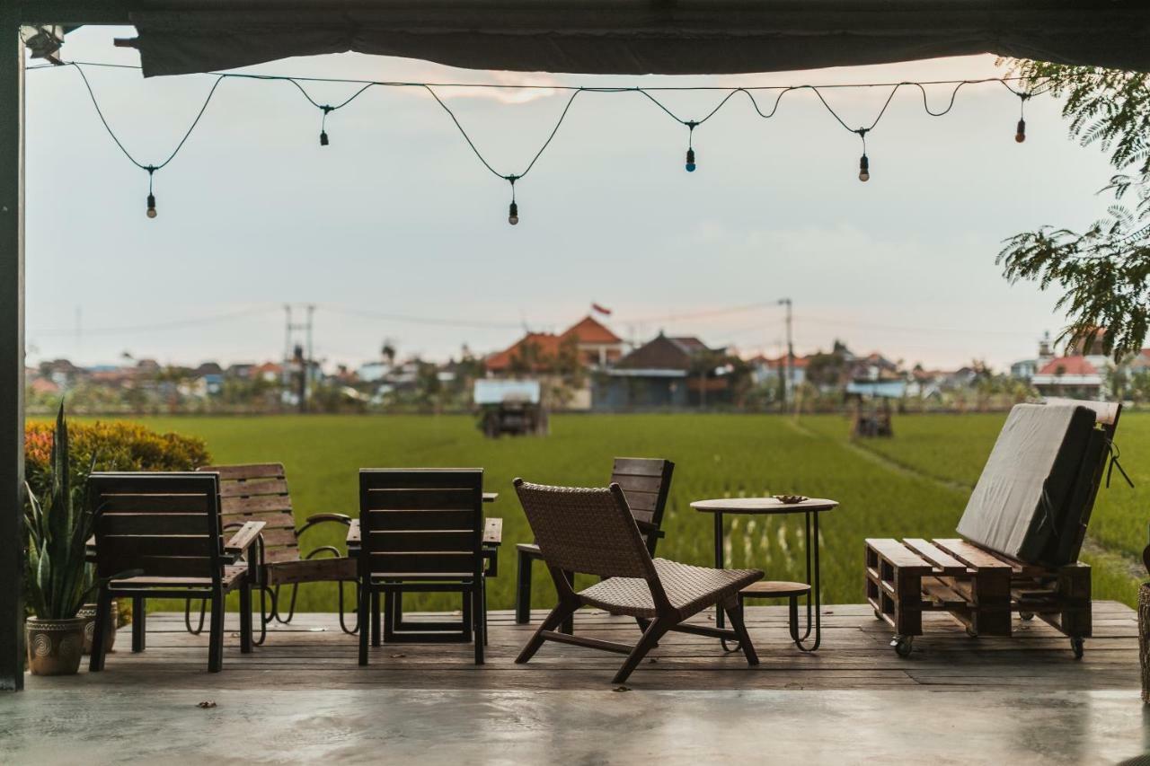 Big Brother Surf Inn Canggu Exterior foto